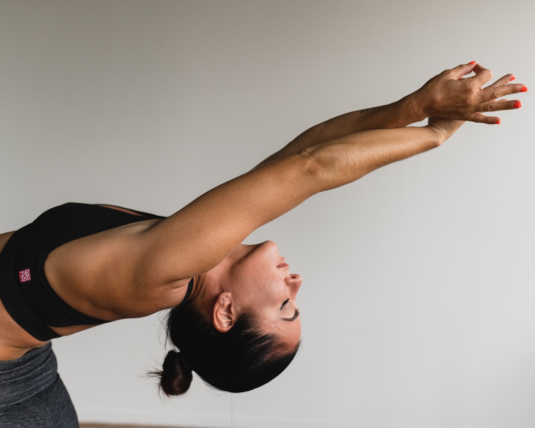 Photo stretching vs strength training